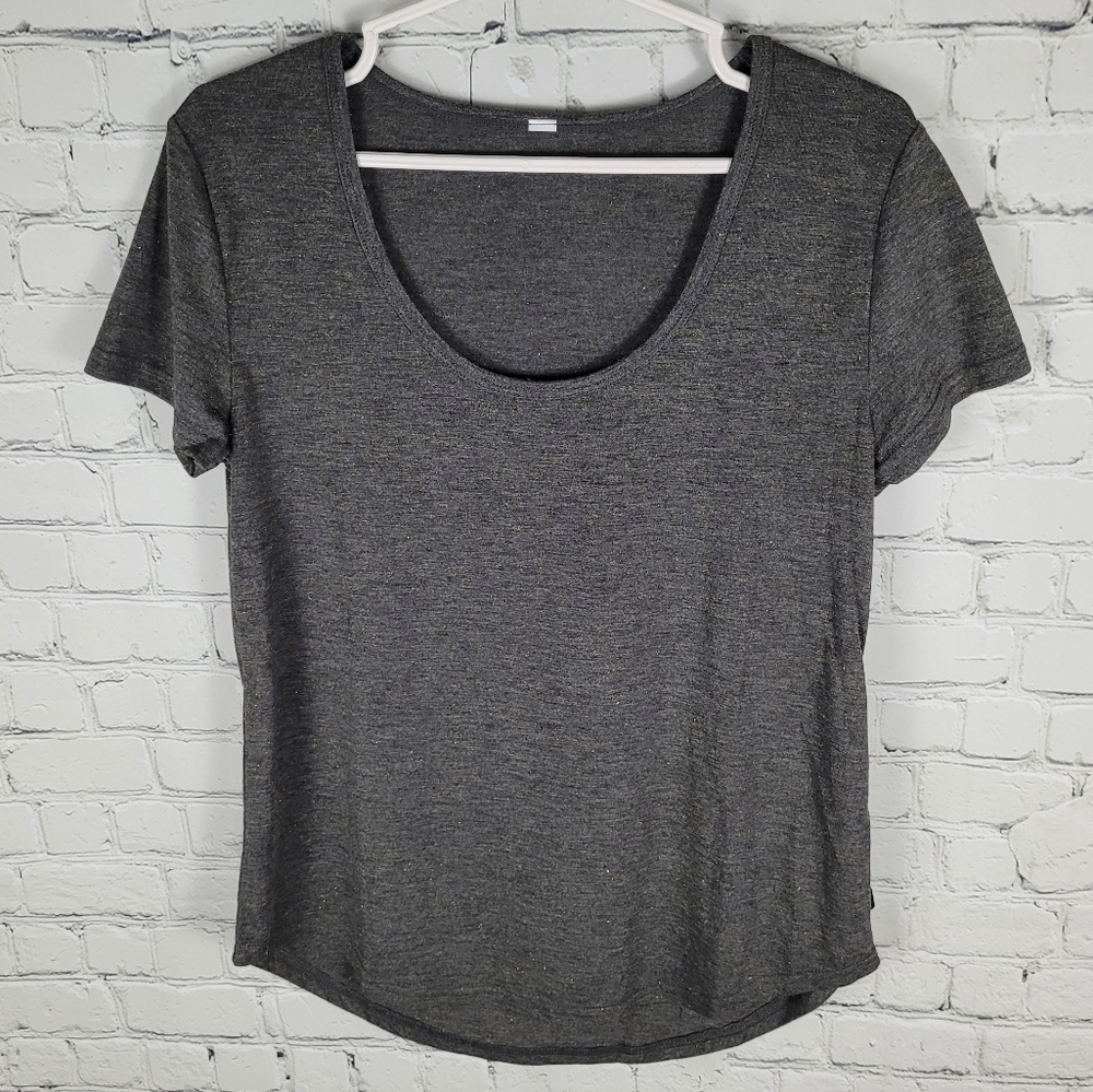 RIPZONE | scoop neck short sleeve gold metallic thread shirt